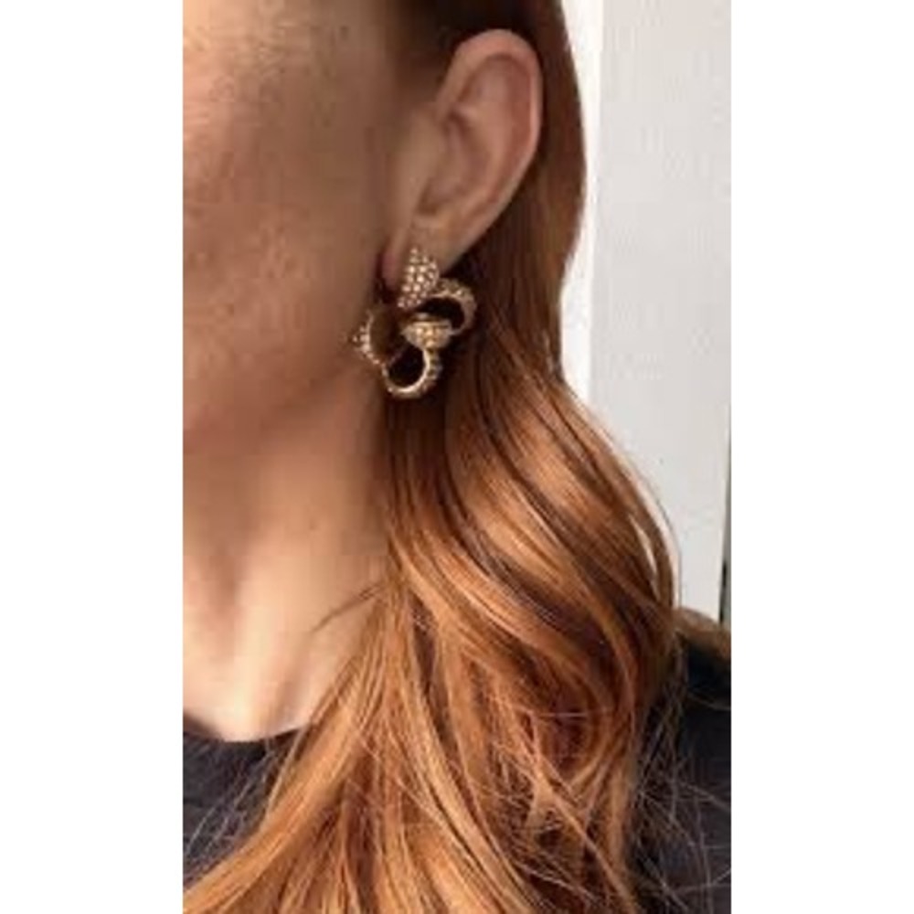 Oscar de la Renta Gold Clover Pavé Crystal Clip-On Earrings OS - Picture 14 of 14
